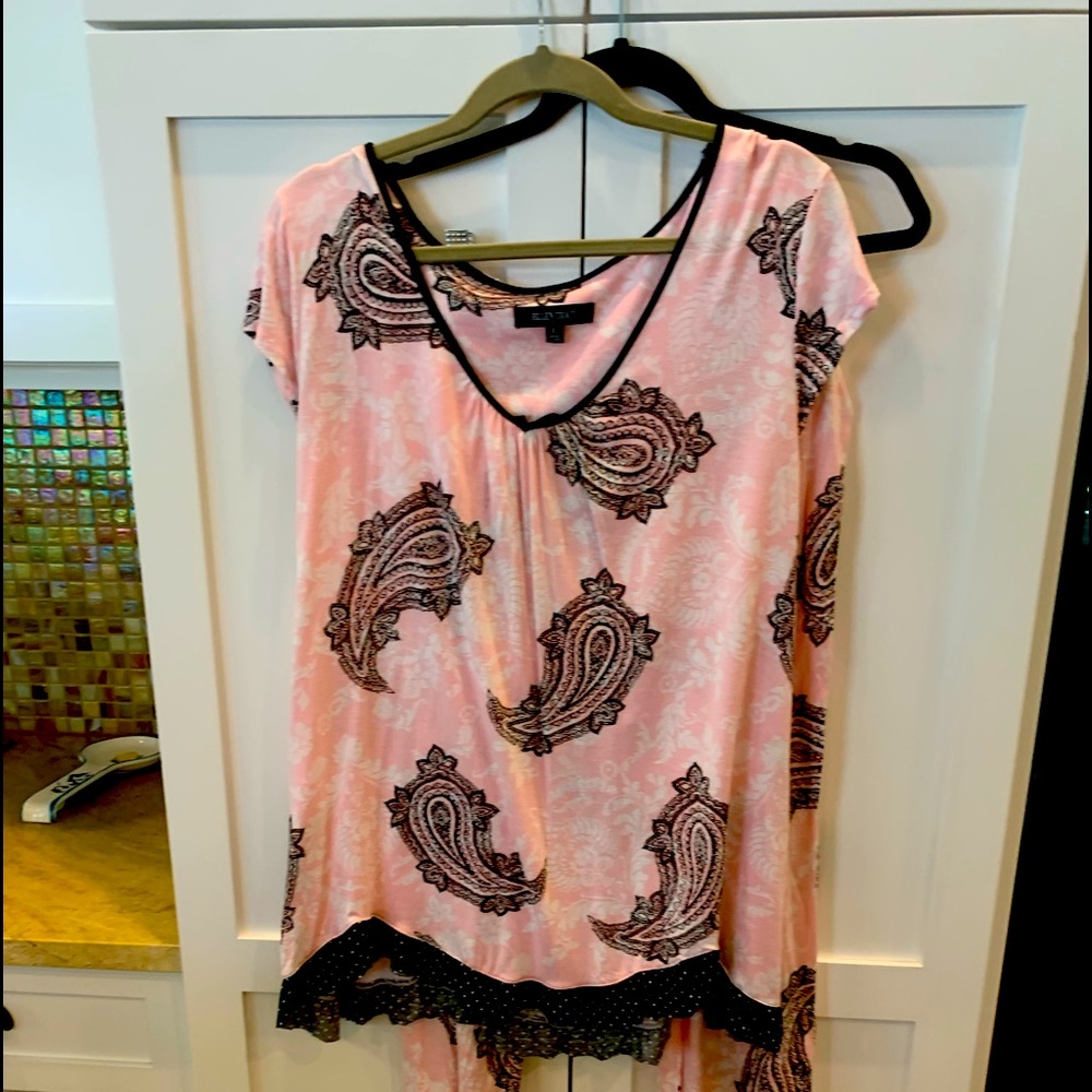 Ellen Tracy pajama set